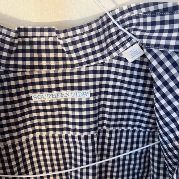 Southern Tide Small Button-down - Picture 4 of 4